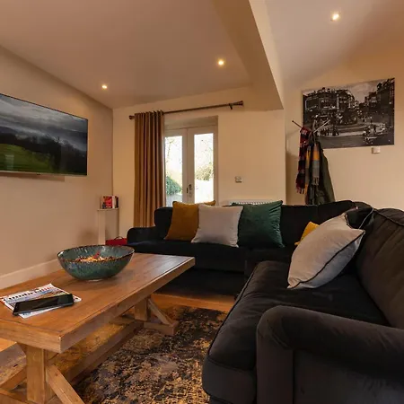 House - - Private Garden Ferienhaus *